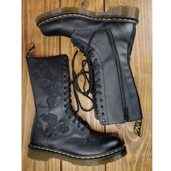 🕊️ *RARE* Dr. Martens Vonda Mono 1914 size 8 - Picture 3 of 8